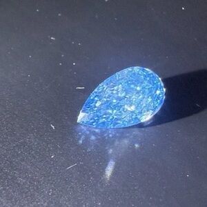 Fancy Vivid Blue Lab diamond 💎